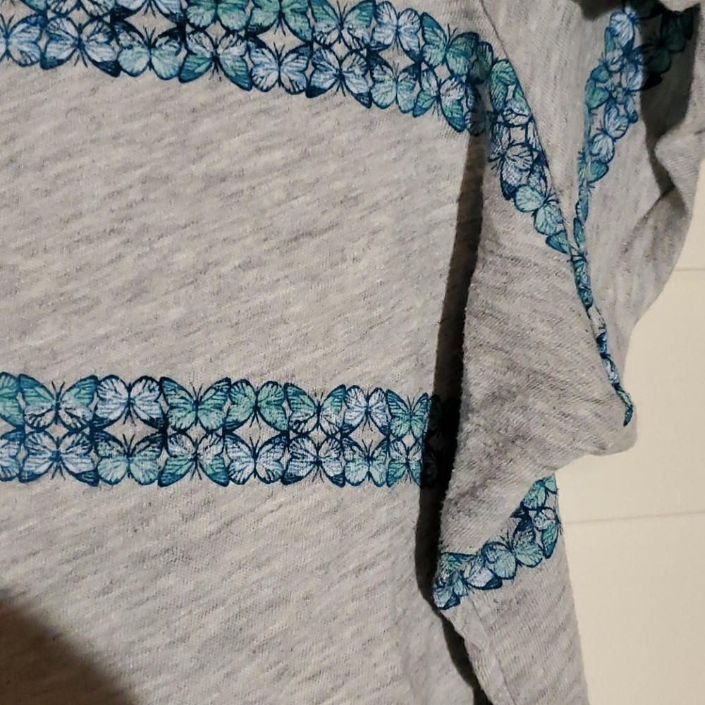 Tee - Picture 3 of 5